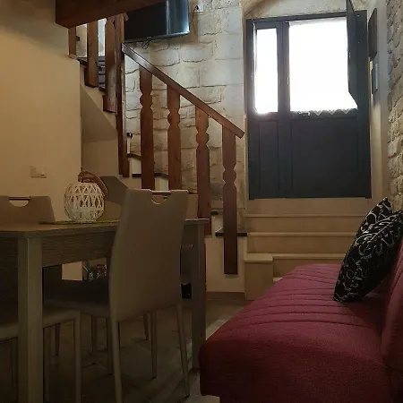 Holiday home Casa Vacanze La Bomboniera